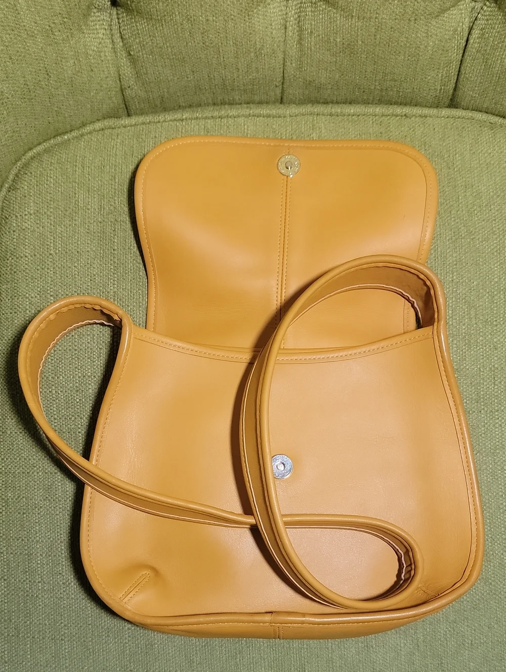 Coach Vintage Ergo Flap Mustard Yellow Crossbody Shoulder Bag